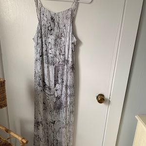 NWOT Betro Simone Maxi Dress white/black Sz S